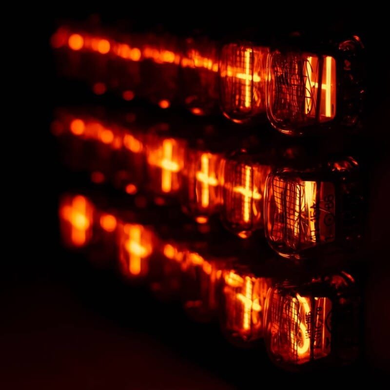 BIG Binary Nixie Clock – Nixie Tester