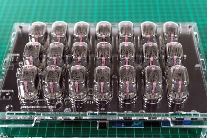 BIG Binary Nixie Clock – Nixie Tester